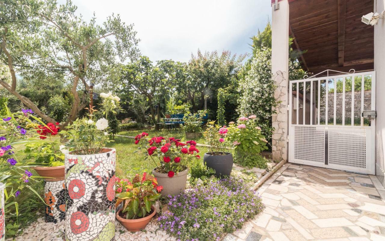 Holiday Home Nadia Pula Luaran gambar