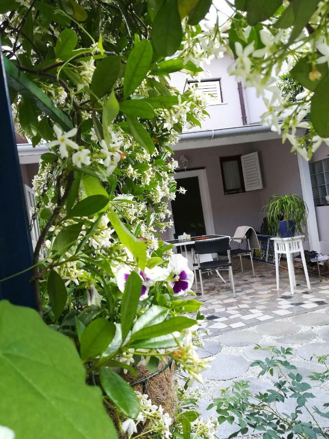Holiday Home Nadia Pula Luaran gambar